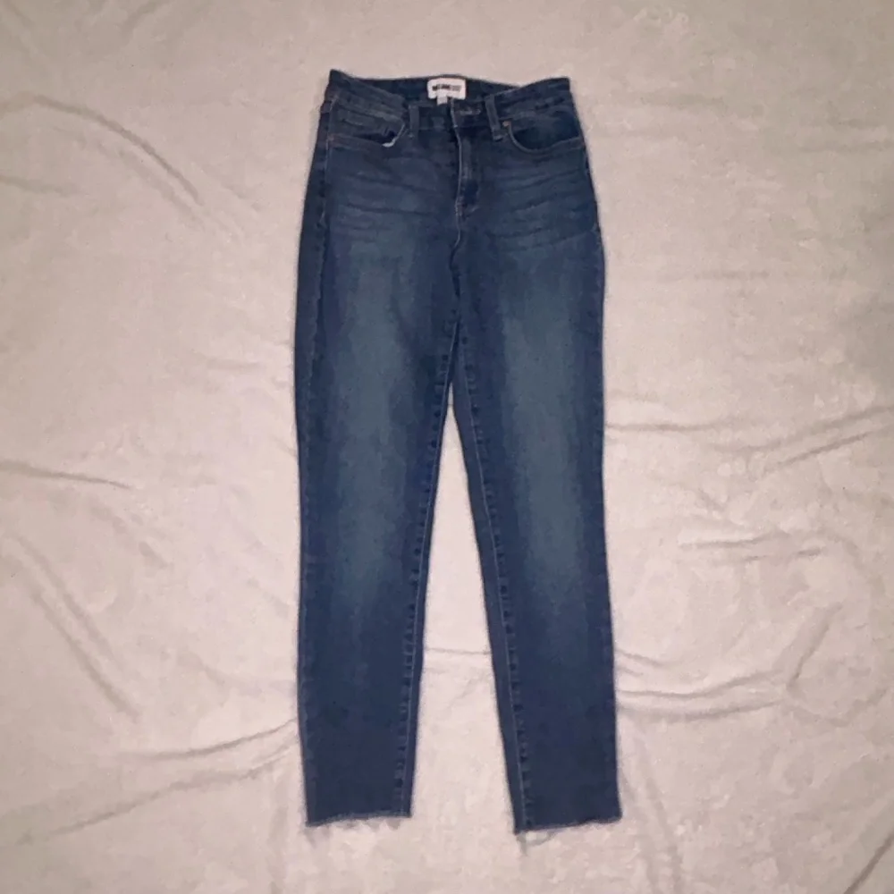 William Rast High Rise jeans - Picture 1 of 1